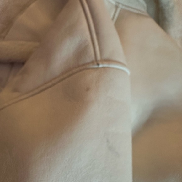 White leather and fur jacket - Picture 5 of 8